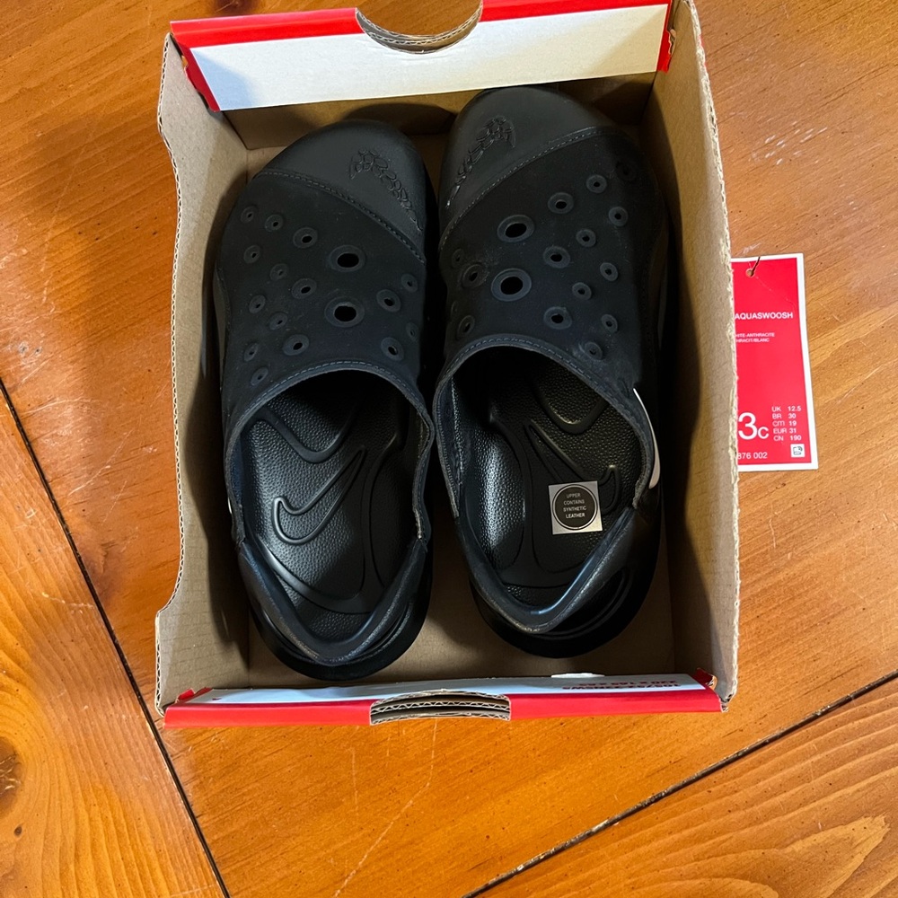 Kid Black Aquaswoosh Slip-On Sandals